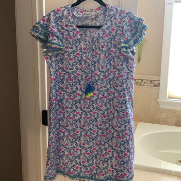 Vineyard Vines Dresses & Skirts - Vineyard Vines dress size M